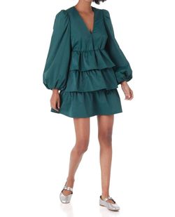 Style 1-4154230735-2901 Crosby by Mollie Burch Green Size 8 Tall Height Fitted Summer Sorority Cocktail Dress on Queenly