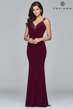 Style 7999 Faviana Red Size 6 Jersey V Neck Mermaid Dress on Queenly