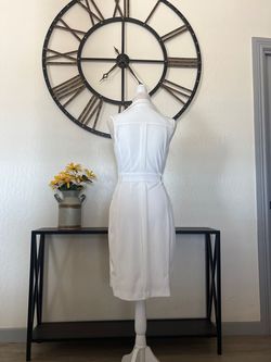 Calvin Klein White Size 2 Bridal Shower Cocktail Dress on Queenly