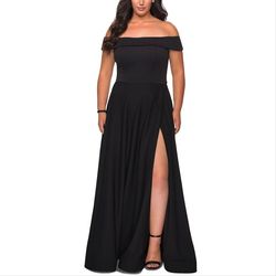 Style 29007 La Femme Black Tie Size 22 Prom Side slit Dress on Queenly