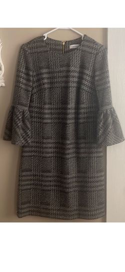 Calvin Klein Black Size 4 Sleeves Holiday Ball Long Sleeve Cocktail Dress on Queenly