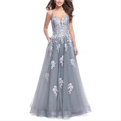 Style 26236 La Femme Silver Size 0 Plunge Tulle Lace Ball gown on Queenly