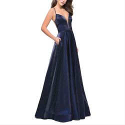 Style 25670 La Femme Blue Size 2 Polyester Floor Length V Neck Sweetheart A-line Dress on Queenly