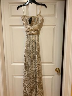 Gray Size 4 Straight Dress on Queenly