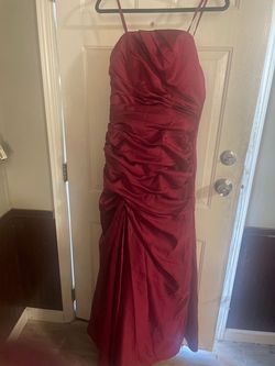 Impressions Red Size 12 70 Off Jersey Prom Straight Dress on Queenly