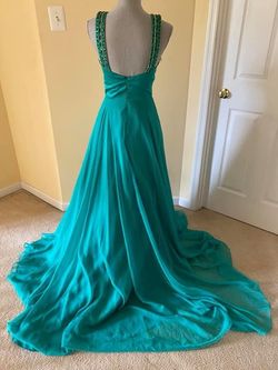 Sherri Hill Green Size 2 Pageant High Neck Floor Length Ball gown on Queenly