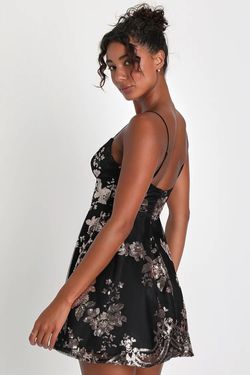 Lulus Black Size 8 Plunge Sorority Cocktail Dress on Queenly