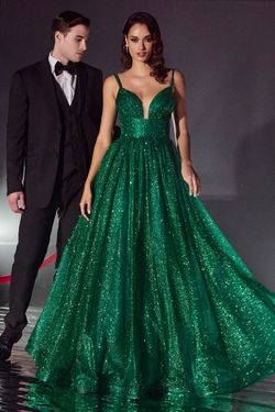 Style Cd996 Cinderella Divine Green Size 8 Jersey Prom Cd996 Ball gown on Queenly