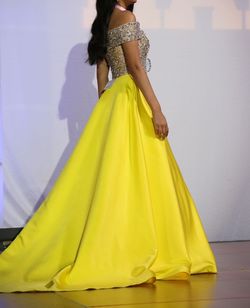 Ashley Lauren Yellow Size 00 Floor Length Jersey Pageant Ball gown on Queenly