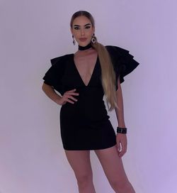 Fashion Nova Black Size 2 Plunge Pageant Mini Cocktail Dress on Queenly