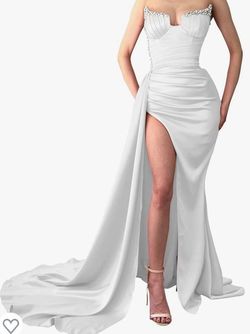 Guramisi White Size 2 Free Shipping Prom Train Strapless Side slit Dress on Queenly