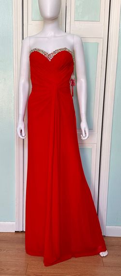 Style 19710 La Femme Red Size 0 Side Slit Black Tie A-line Dress on Queenly