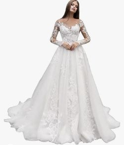 Style Talla 8 en perfecto estado  Vestido de novia nuevo White Size 8 Floor Length Long Sleeve Side slit Dress on Queenly