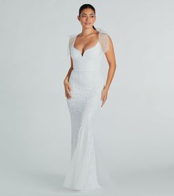 Style 05002-7307 Windsor White Size 0 Floor Length Spaghetti Strap Mini Mermaid Dress on Queenly