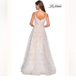 Style 27199 La Femme White Size 00 Cotillion Ball gown on Queenly