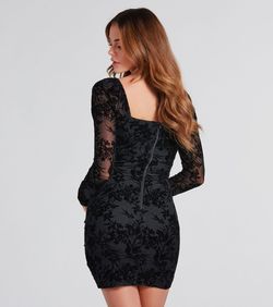 Style 05101-2848 Windsor Black Size 4 Velvet Floral Long Sleeve Nightclub Cocktail Dress on Queenly
