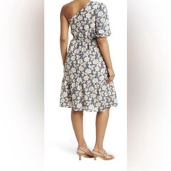 NSR Blue Size 8 Floral Polyester Cocktail Dress on Queenly