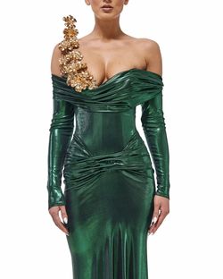 Style metallic-majesty-24-25 Valdrin Sahiti Green Size 0 Shiny Floor Length Pageant Mermaid Dress on Queenly