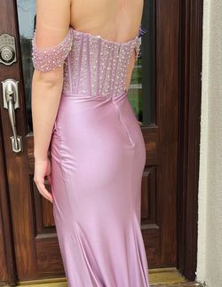 Ellie Wilde Purple Size 8 Shiny Prom Military Straight Dress on Queenly