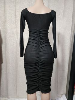 soyaza  Black Size 4 Midi Cocktail Dress on Queenly
