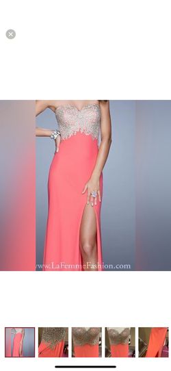 La Femme Orange Size 6 Strapless Straight Dress on Queenly