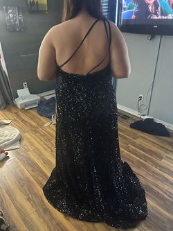 Sherri Hill Black Size 18 One Shoulder Plus Size Tall Height Prom Ball gown on Queenly