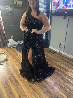 Sherri Hill Black Size 18 One Shoulder Plus Size Tall Height Prom Ball gown on Queenly