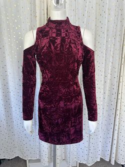 Lulus Red Size 4 Jersey Velvet Nightclub Long Sleeve Cocktail Dress on Queenly