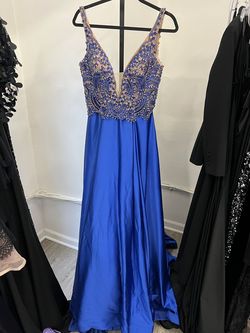Style 66182 Mac Duggal Blue Size 6 66182 Train Ball gown on Queenly
