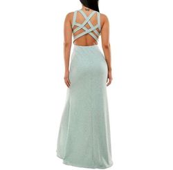 Speechless Green Size 12 Floor Length Straight Dress on Queenly