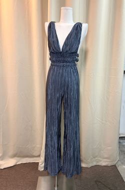 Silver Size 8 Jumpsuit Dress on Queenly
