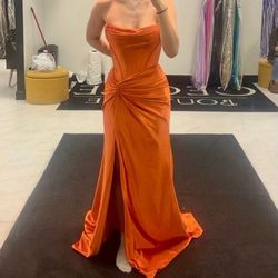 Style 55931 Sherri Hill Orange Size 4 Black Tie Jersey Side slit Dress on Queenly