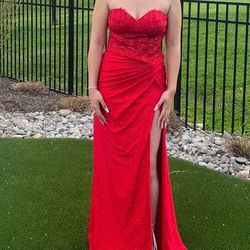 Style 31343 La Femme Red Size 8 Black Tie 31343 Strapless Free Shipping Floor Length Side slit Dress on Queenly