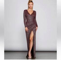 Windsor Purple Size 4 Floor Length Long Sleeve Straight Dress on Queenly
