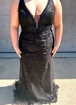 Style 7939 royalqueens Black Size 16 Tall Height Medium Height Prom Pageant Plunge Train Dress on Queenly