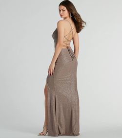 Style 05002-7805 Windsor Nude Size 8 Floor Length Corset V Neck Side slit Dress on Queenly