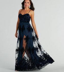 Style 05002-8132 Windsor Blue Size 0 Velvet Floor Length 05002-8132 Straight Dress on Queenly