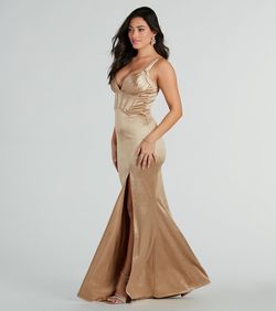 Style 05002-7861 Windsor Gold Size 0 Shiny Mermaid Corset Wedding Guest Jersey Side slit Dress on Queenly