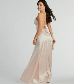 Style 05002-8130 Windsor Gold Size 0 Satin Floor Length Side slit Dress on Queenly
