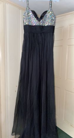 La Femme Black Size 4 Pageant Floor Length Straight Dress on Queenly