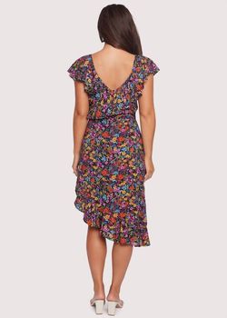 Style 1-1009617524-3855 LOST + WANDER Black Size 0 Lavender Floral Cocktail Dress on Queenly