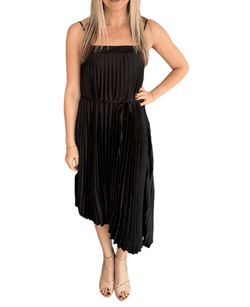 Style 1-1123973072-3471 Willa Story Black Size 4 Belt Cocktail Dress on Queenly