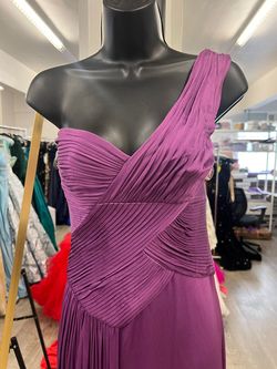 Style 20052 BCBG Purple Size 8 One Shoulder Jersey Straight Dress on Queenly