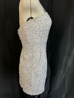 Ashley Lauren White Size 4 Tall Height Ivory Cocktail Dress on Queenly