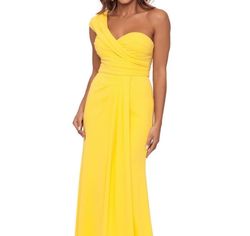 Betsy and Adam Yellow Size 14 Prom One Shoulder Plus Size Floor Length A-line Dress on Queenly