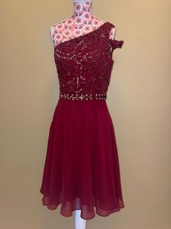 Kim Karan Red Size 4 Prom Mini Cocktail Dress on Queenly