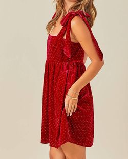 Style 1-136708004-3471 day + moon Red Size 4 Tall Height Sorority Rush Sorority Casual Cocktail Dress on Queenly