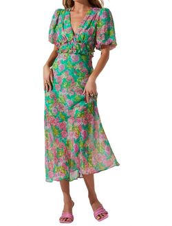 Style 1-22542640-2696 ASTR Green Size 12 Mini 1-22542640-2696 Plus Size Cocktail Dress on Queenly