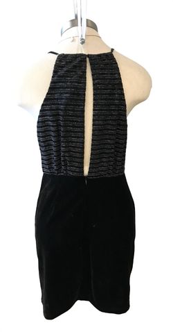 Style 1-2944120101-2901 LUSH Black Size 8 Velvet V Neck Cocktail Dress on Queenly
