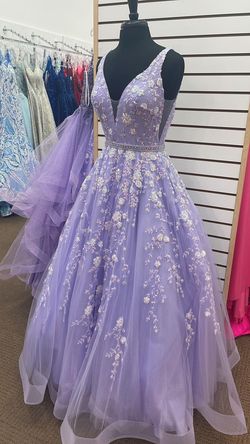 Amarra Purple Size 12 Pockets Quinceanera Floor Length Plunge Ball gown on Queenly
